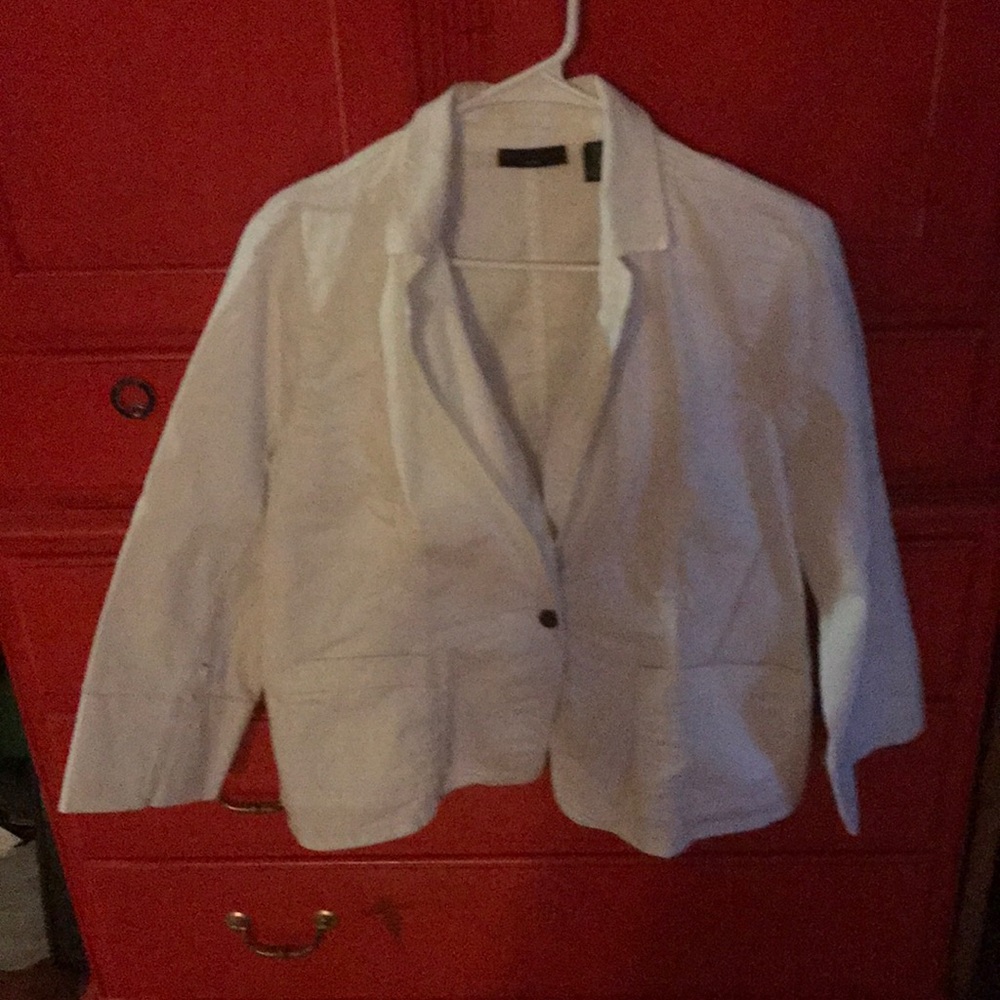 Nice white casual jacket